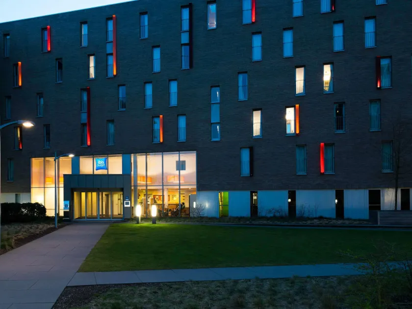 ibis budget Brugge Centrum Station - Image 1