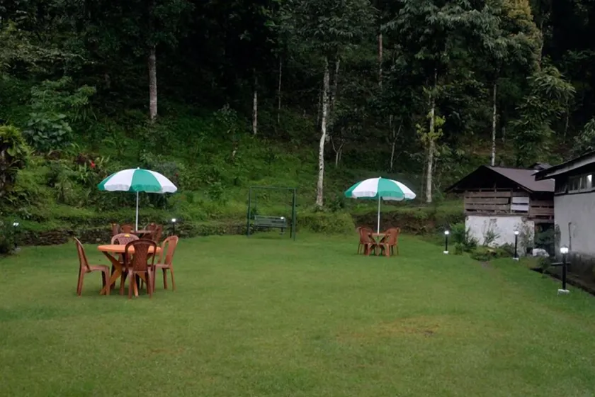 Green Leaf Resort - Image 1