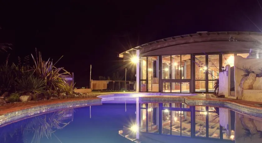 Kimi Ora Eco Resort - Image 1