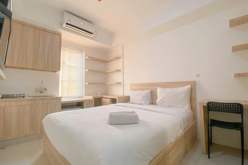 Simply Look and Homey Studio Paltrow City Apartment By Travelio - Image 1