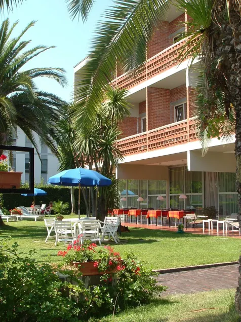 Hotel Marina - Image 1