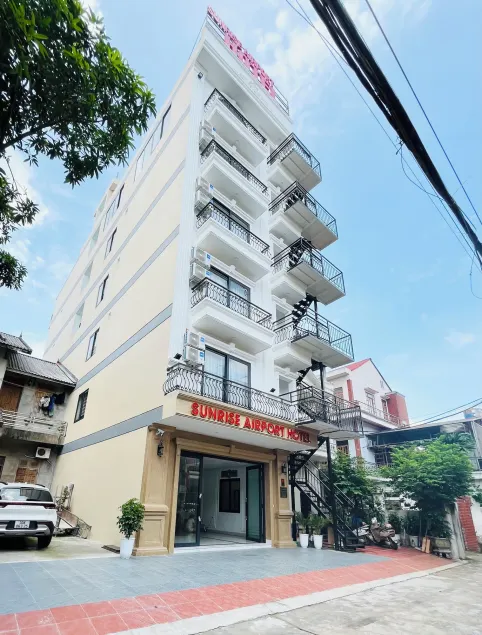 Sunrise Airport Hotel Noi Bai - Image 1
