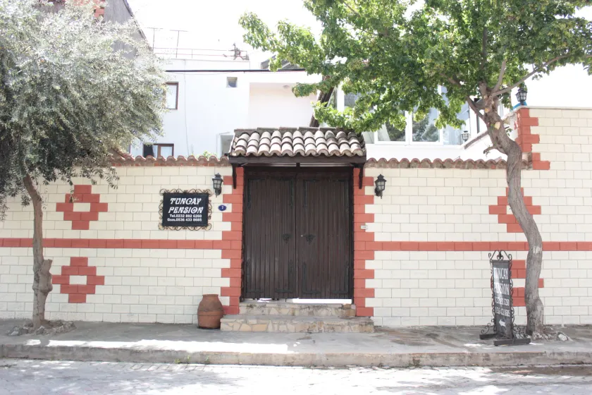 Tuncay Pension - Image 1
