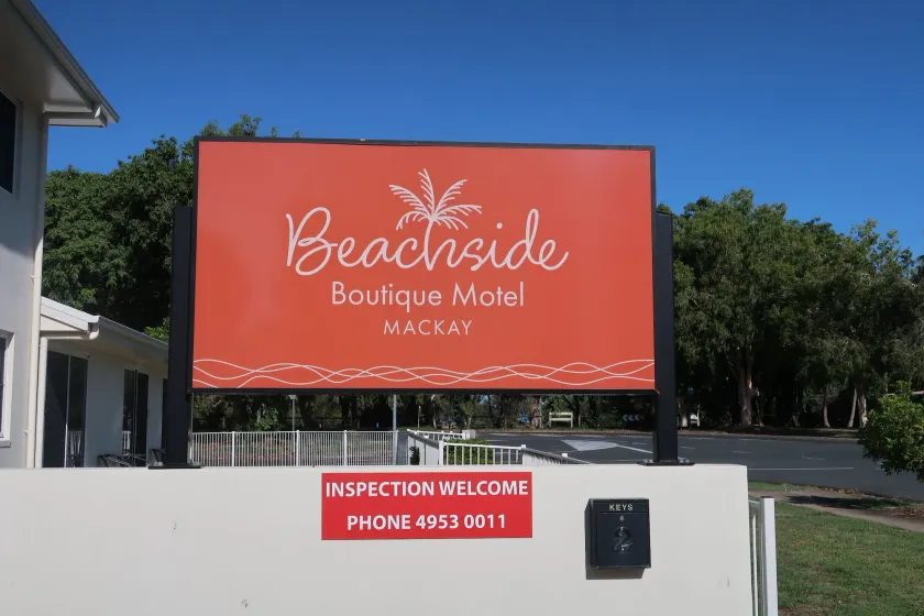 Beachside Boutique Motel Mackay - Image 1