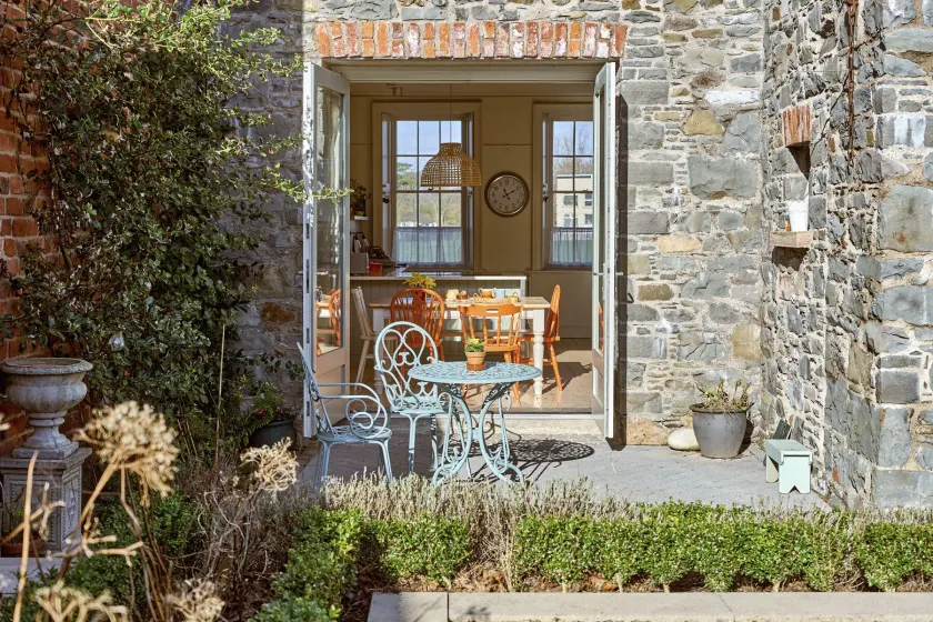Captains Cottage - Image 1