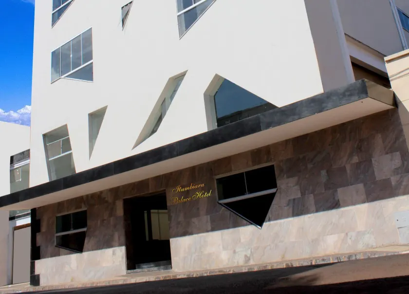 Itumbiara Palace Hotel - Image 1