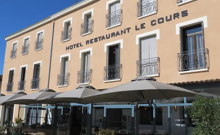Hôtel Logis Le Cours Saint-Gilles (France) - Image 1