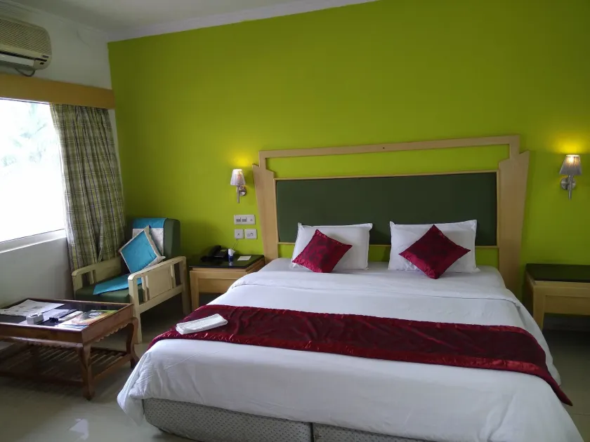 Hotel River Bay - Image 1