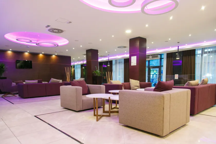New City Hotel & Restaurant Niš - Image 1