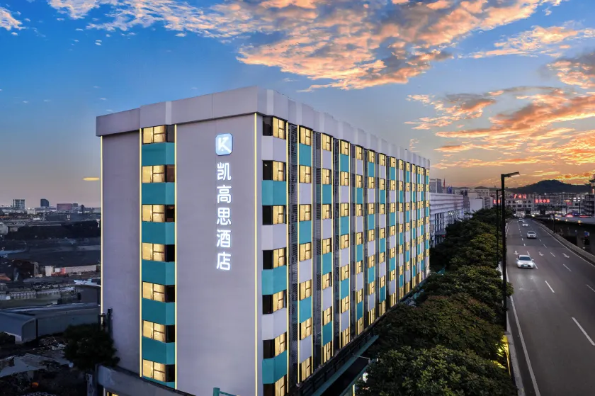 K-house Hotel - Image 1