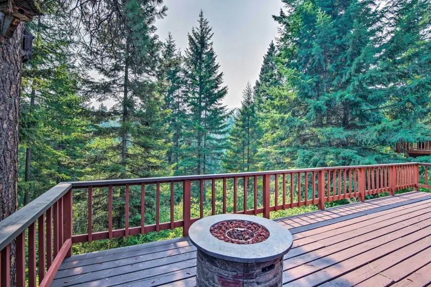 Peace in the Pines: Cle Elum Cabin w/ Trail! - Interiör
