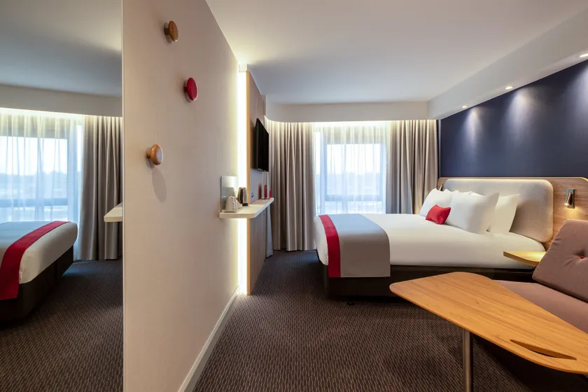 Holiday Inn Express Cambridge West - Cambourne by IHG - Room