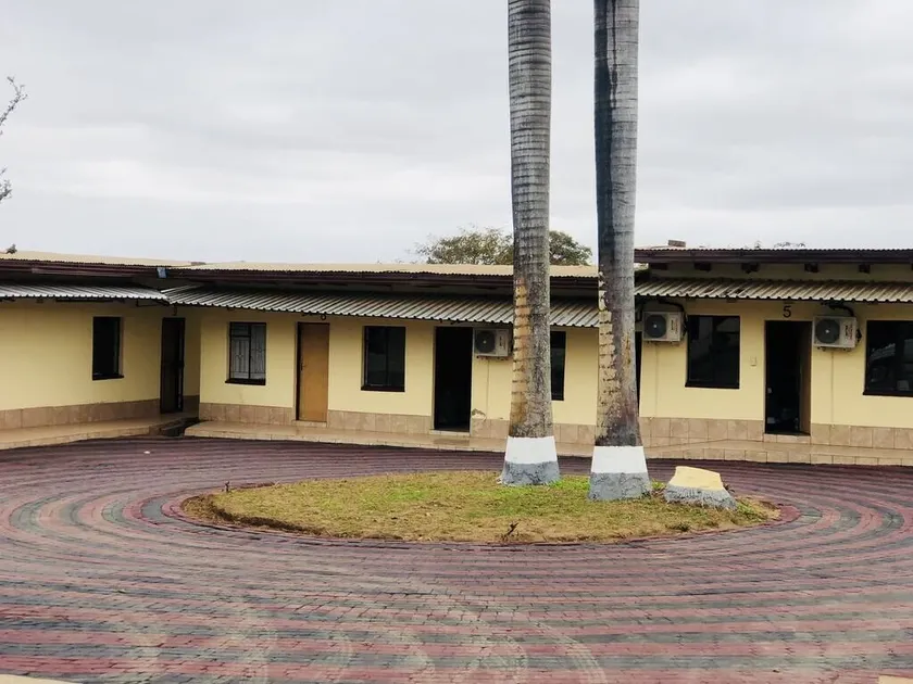 Maite Villa Lodge - Image 1