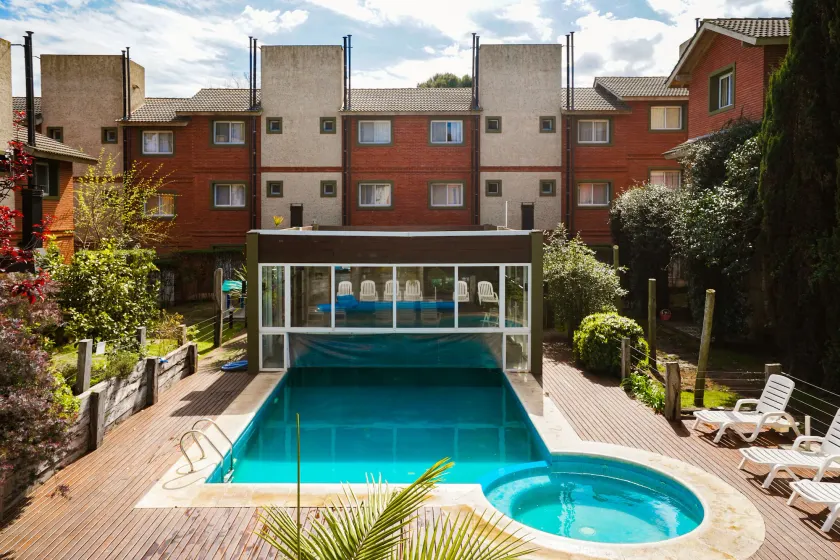 Valeria House Rental Suites - Image 1