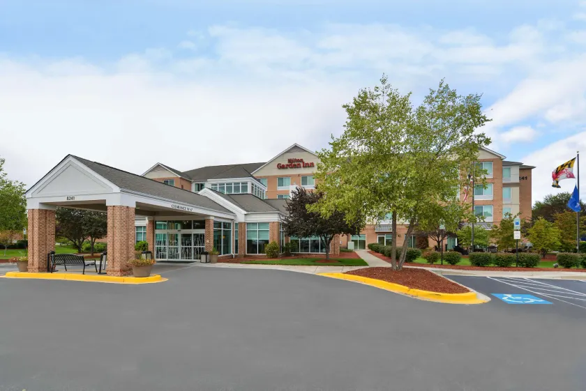 Hilton Garden Inn Columbia - Image 1