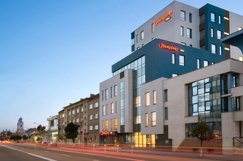 Hampton by Hilton Cluj-Napoca - Image 1