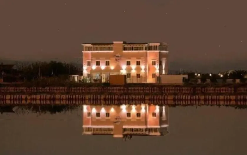 Hotel Belvedere - Image 1