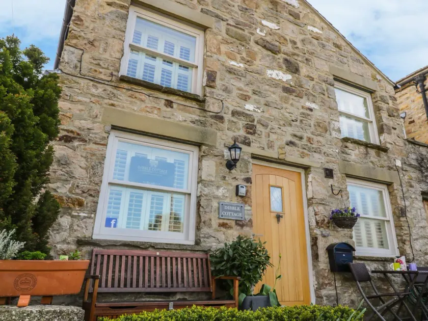 Dibble Cottage - Image 1
