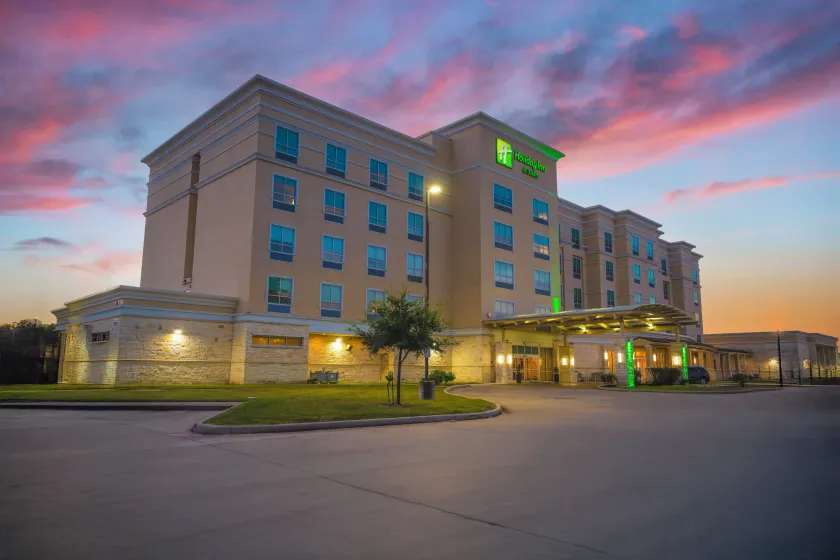 Holiday Inn & Suites Houston NW - Vintage Park Area by IHG - Image 1