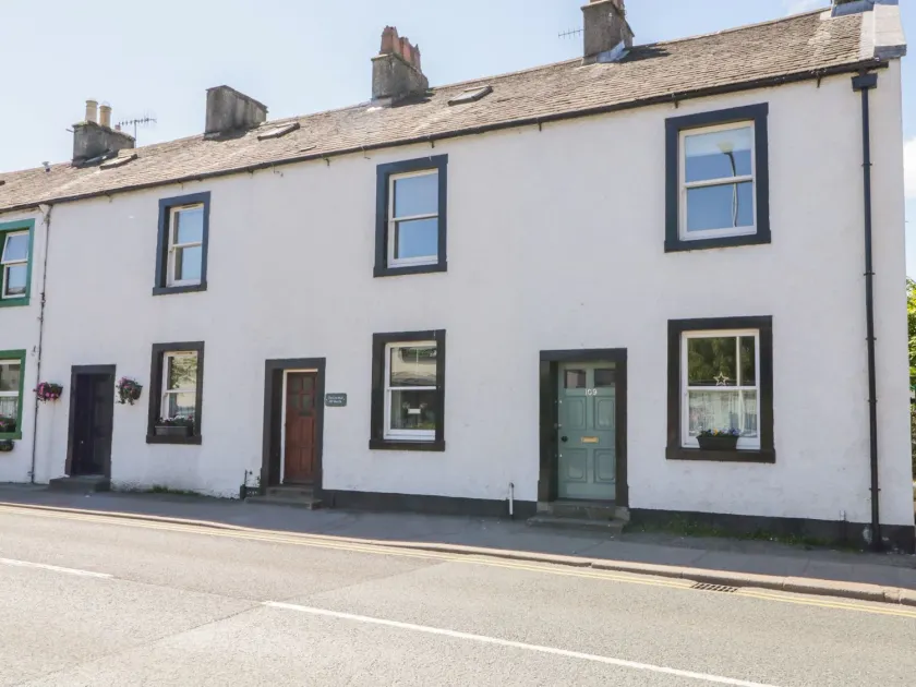 The Old Betting Shop - Image 1