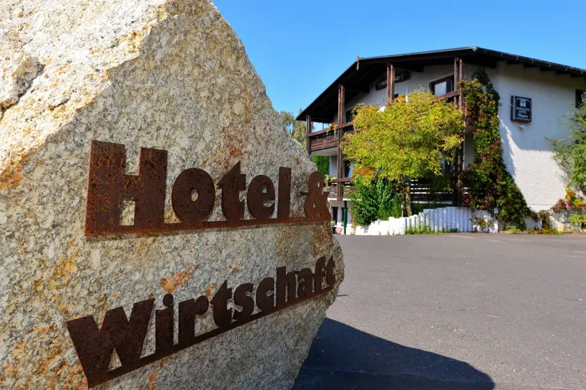 Schmankerl Hotel Bauer - Image 1