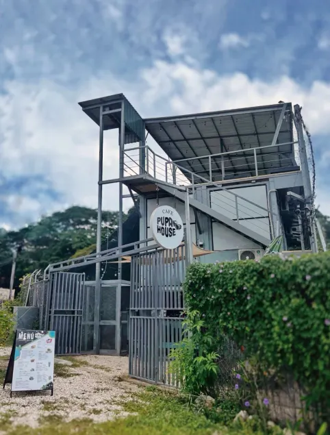 Pupa House Hotel - Image 1