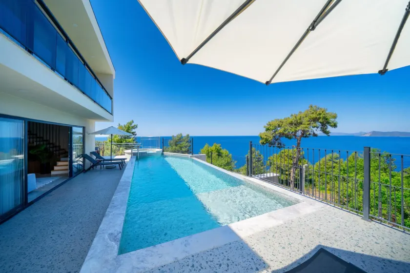 Villa Bianca With Sea View - Image 1