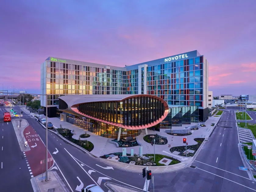 Novotel Melbourne Airport - Image 1
