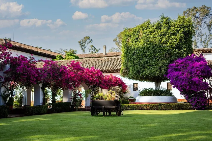 Best Western Posada de Don Vasco - Image 1