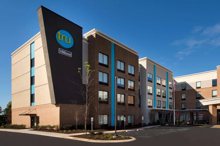Tru by Hilton Murfreesboro - Image 1