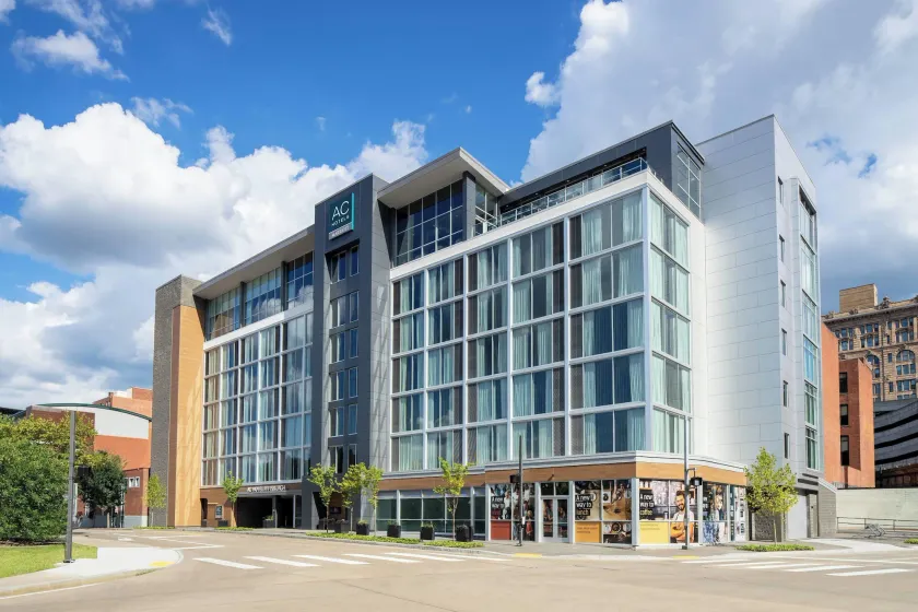 AC Hotel by Marriott Pittsburgh Downtown - Image 1