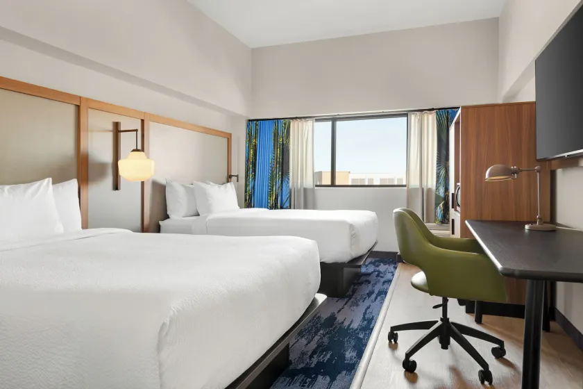 Fairfield by Marriott Inn & Suites Charleston Downtown - Image 1