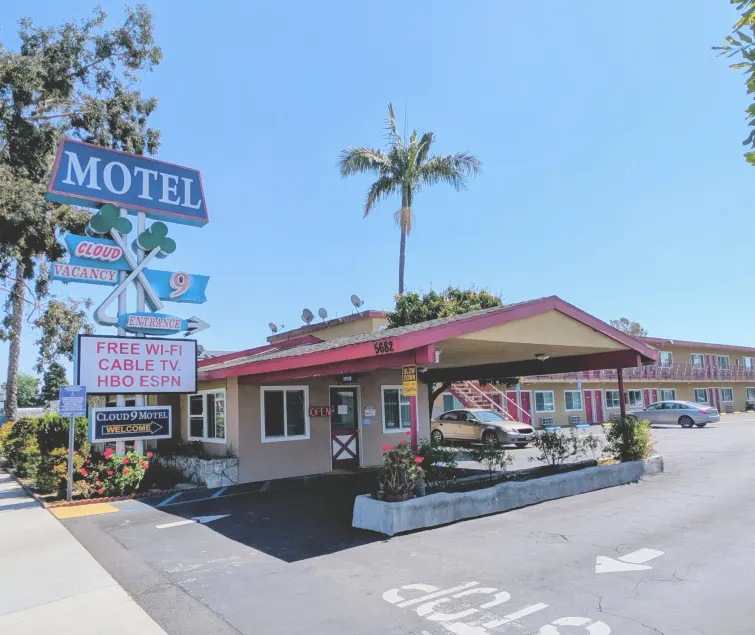 Cloud 9 Motel - Cypress, Buena Park - Image 1