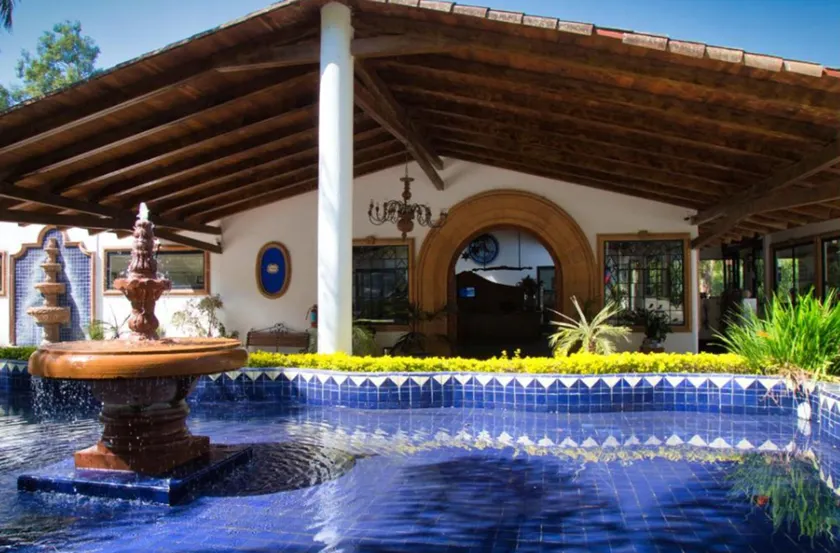 Hotel El Rebozo - Image 1