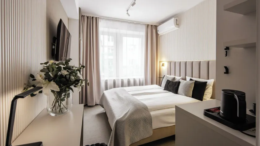Hotel Delta - Image 1