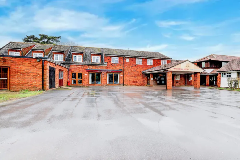 OYO The Rivenhall Hotel in Witham, Chelmsford - Image 1