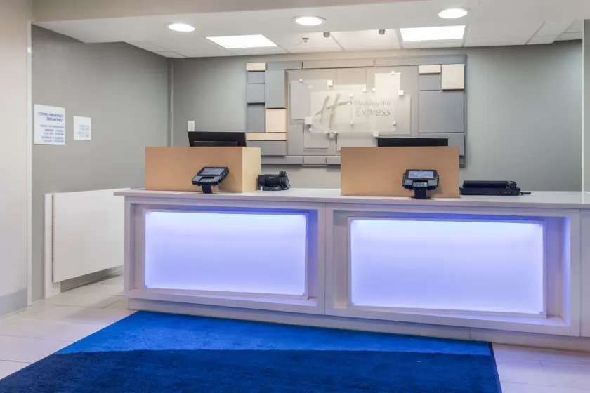 Holiday Inn Express - Plymouth by IHG - Resepsjon