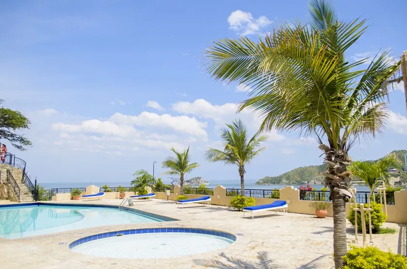 Hermosa vista a la playa del rodadero - Image 1