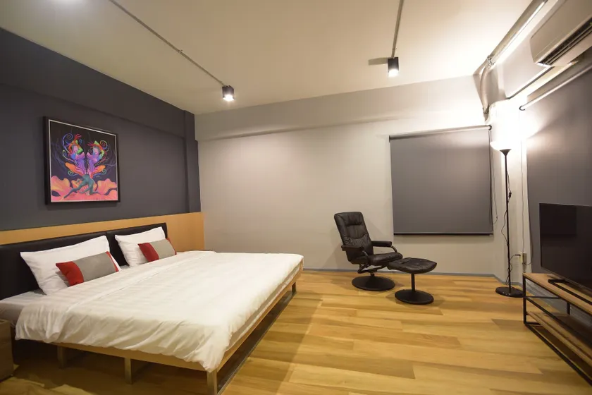 The Chatbox Silom Hostel - Image 1