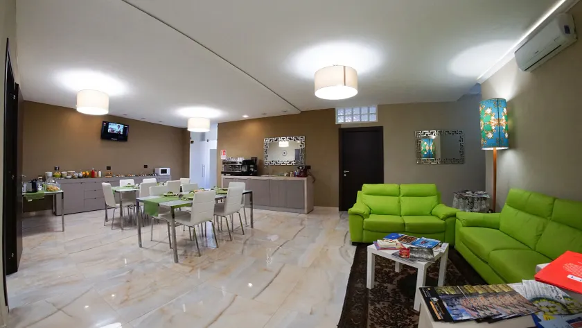 Beverello Suite - Image 1