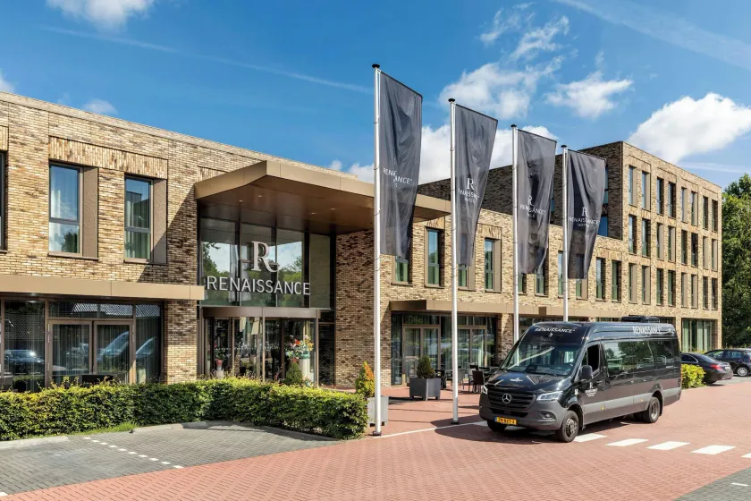 Renaissance Amsterdam Schiphol Airport Hotel - Image 1