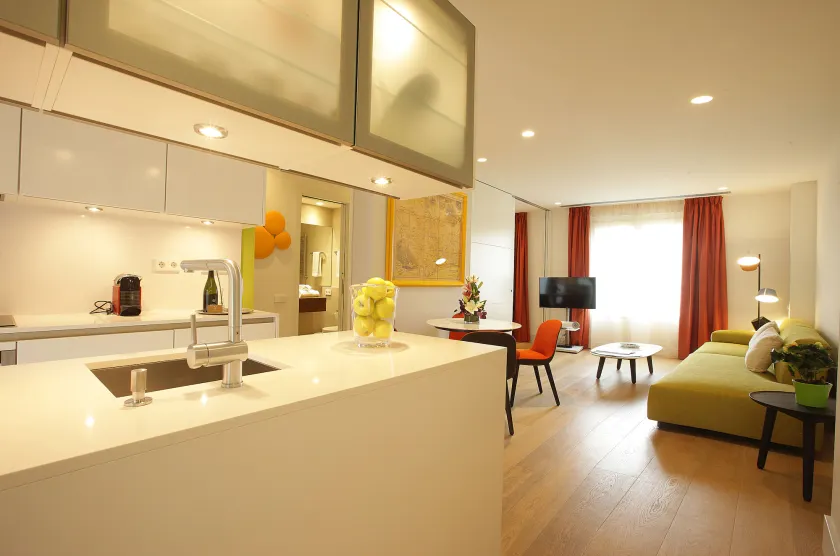 Cosmo Apartments Rambla Catalunya - Image 1
