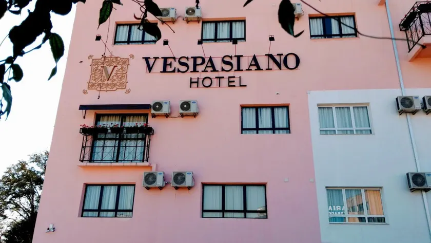 Vespasiano Hotel - Image 1