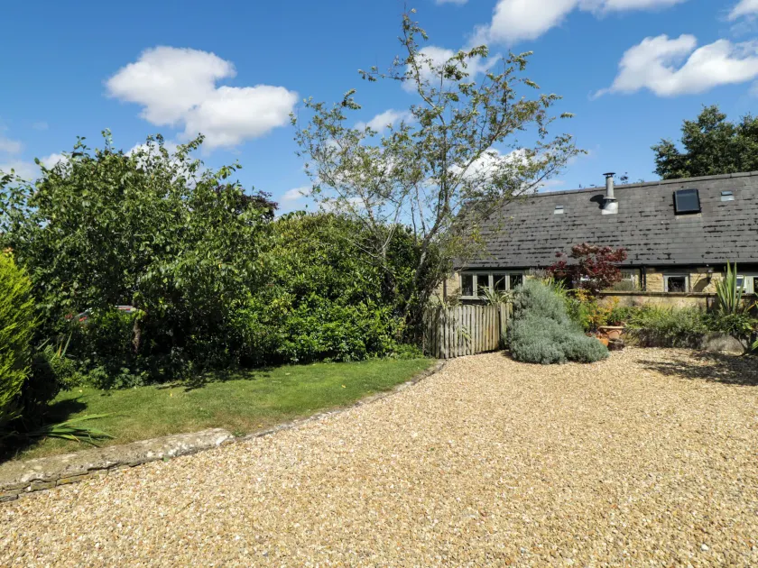 Henmarsh Cottage - Image 1