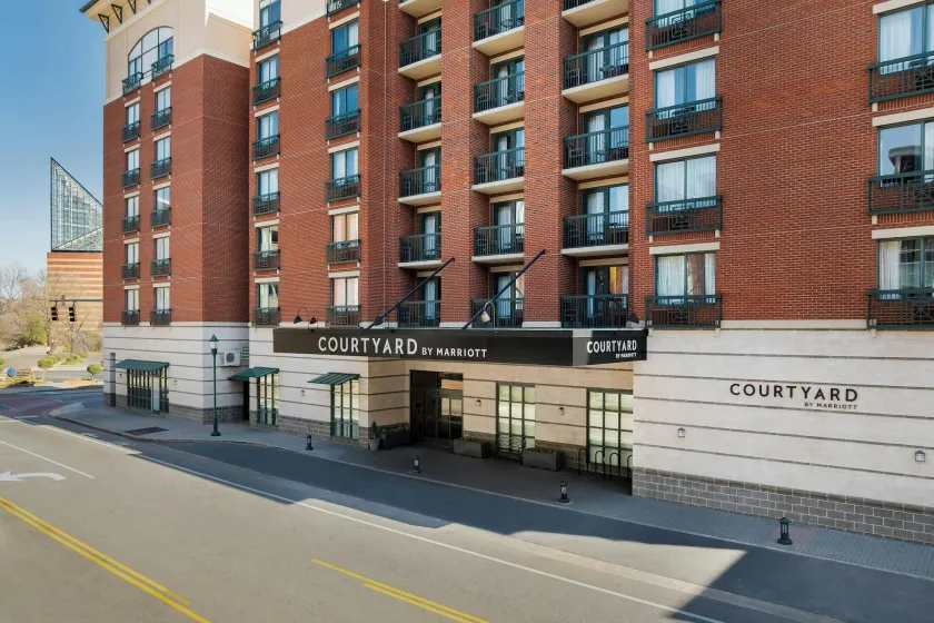 Courtyard by Marriott Chattanooga Downtown - Image 1