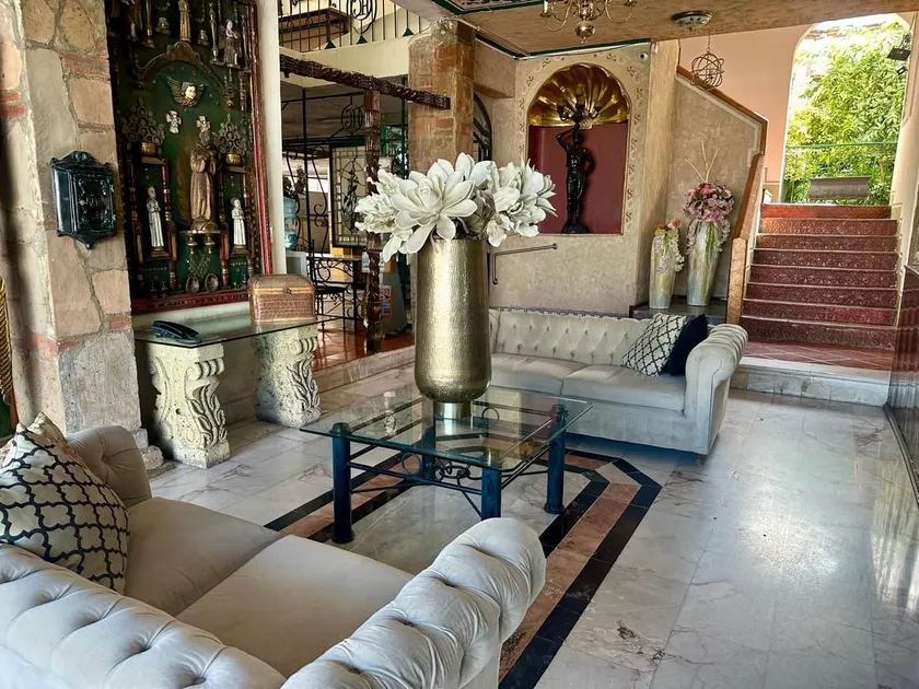Hotel Inn Galerias - Image 1