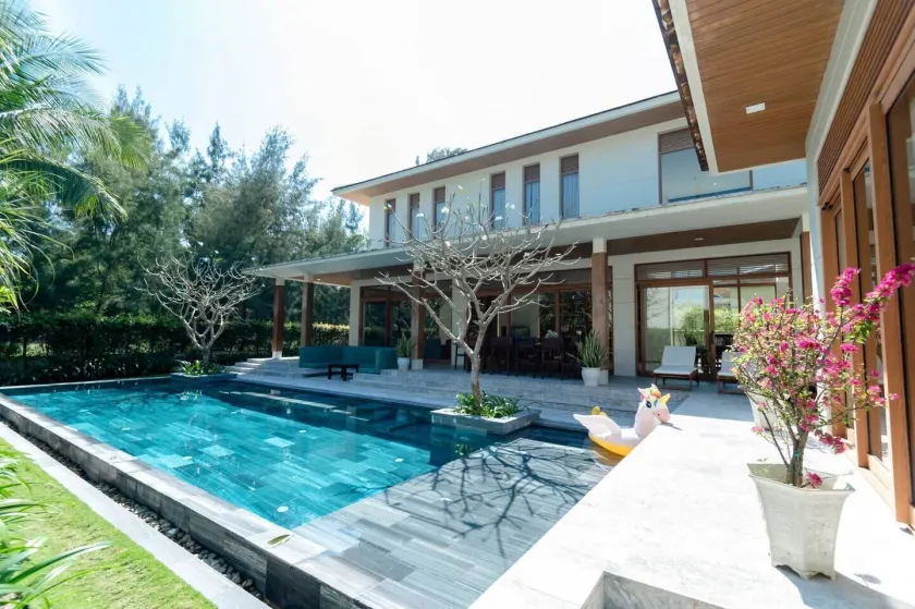 Ocean Villas Beach Resort - Image 1