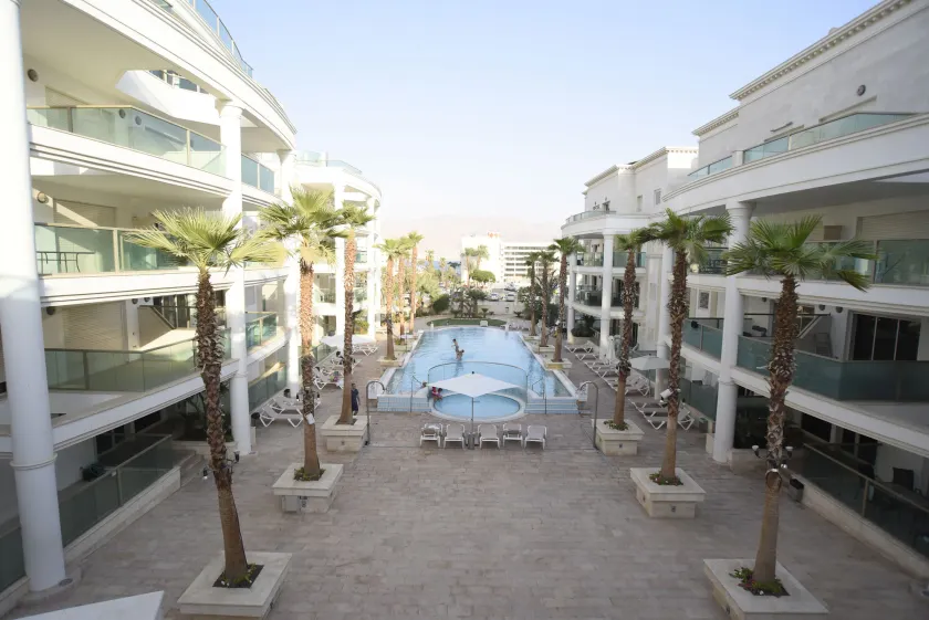 City Resort Palmore - Image 1