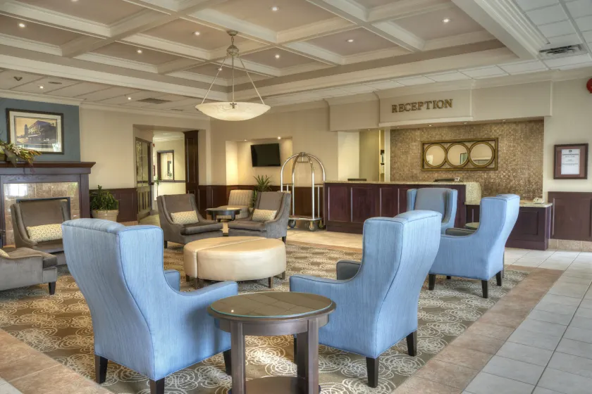 Best Western Brantford Hotel and Conference Centre - Lobby