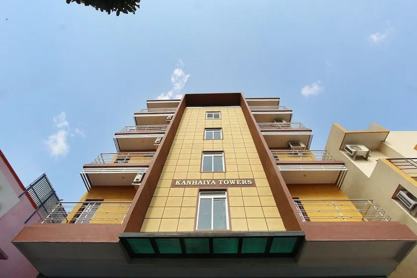 Hotel Habitat Comforts - Image 1